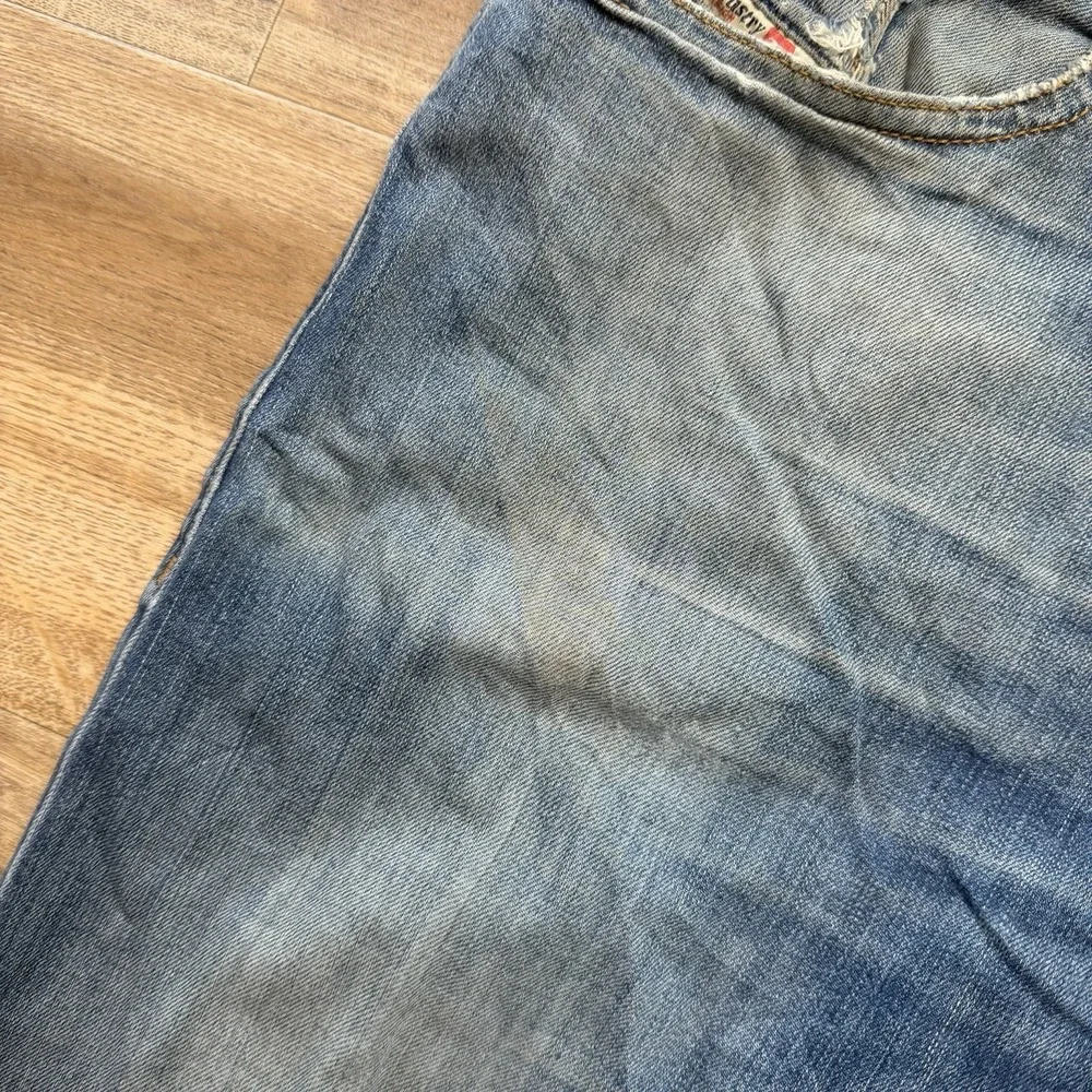 Diesel Buster Jeans‎ Men 33x32 Blue Slim Tapered Stretch Dirty Wash Ripped 082AZ